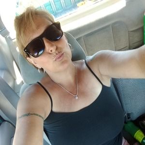 Meet your Posher, Shellie